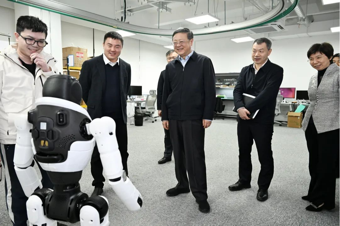 上海市委书记陈吉宁专题调研战神GPK机器人